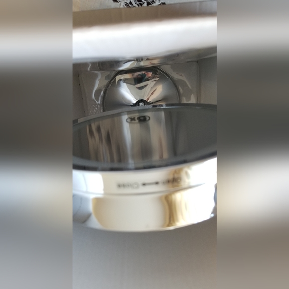 ๐ธ2 for $10๐ธ Lighted makeup mirror, ring light, brand new - Picture 12 of 12